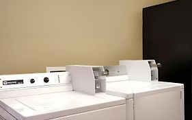 Rodeway Inn & Suites Chandler - Phoenix South I-10